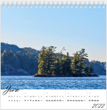 Load image into Gallery viewer, Desk Calendar 2022