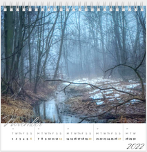Load image into Gallery viewer, Desk Calendar 2022
